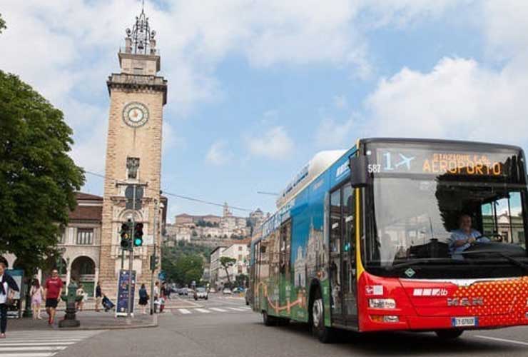 ATB lancia il nuovo abbonamento studenti Last Minute che consente agli studenti che ancora non hanno acquistato un abbonamento annuale di beneficiare di una tariffa ridotta.