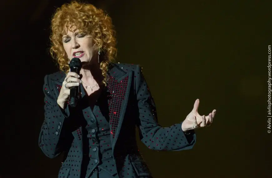 Fiorella Mannoia torna sul palco del Creberg nel 2021 con “Padroni Di Niente”, il suo nuovo tour. Al via oggi le prevendite