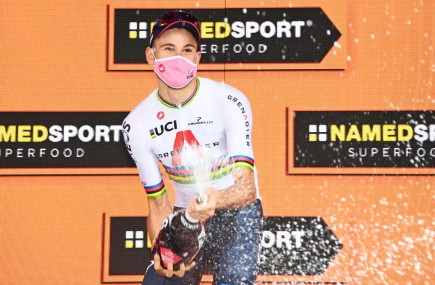 Giro d’Italia 2020: Filippo Ganna sfreccia a Palermo e regala la prima Emozione Rosa all’Italia
