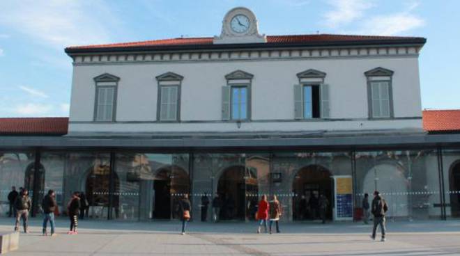 Spaccio Stazione di Bergamo Sottopasso