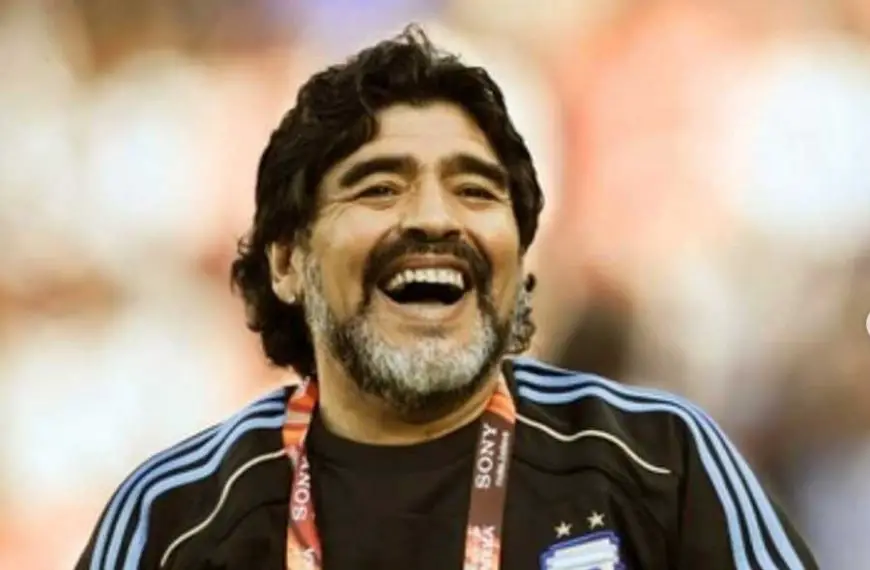 Diego Maradona, un campione vittima degli scaltri