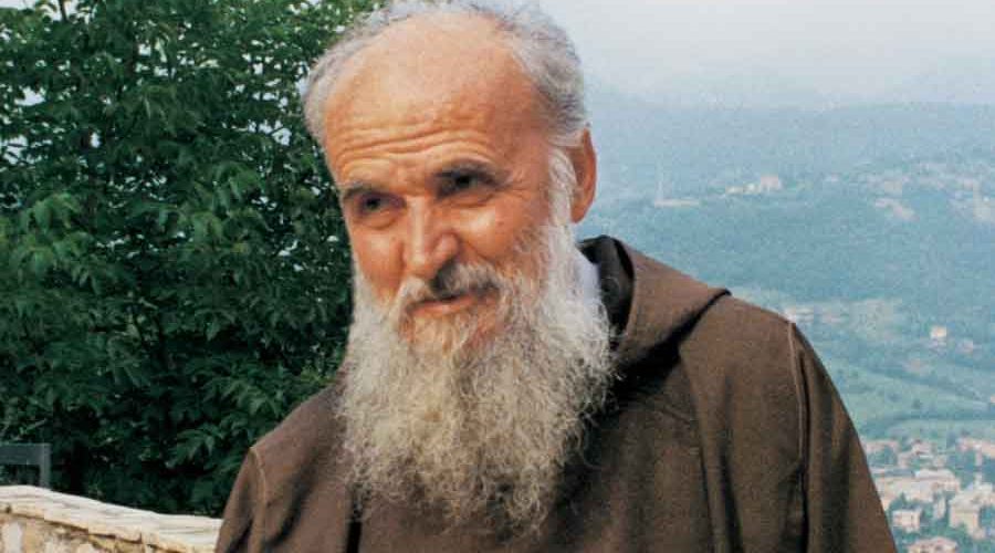 Padre Alberto Beretta