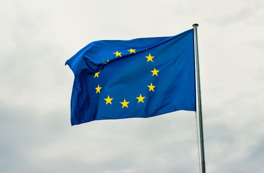 Con l’Europa calante Putin e Xi Jinping brindano