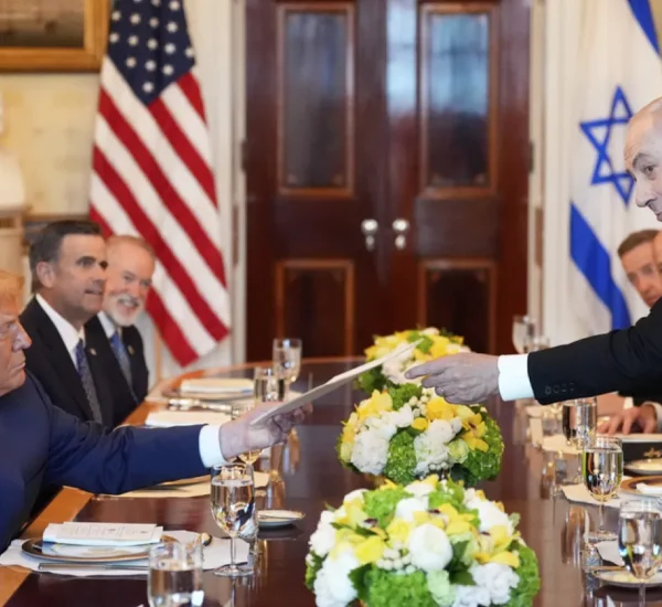 Benjamin Netanyahu candida Trump al Premio Nobel per la Pace.