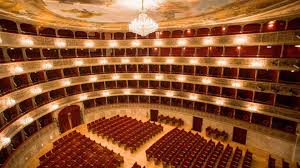 La nota stonata della Fondazione Donizetti